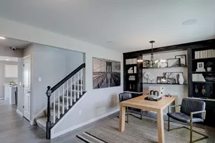 428 Collingwood Rd, South Elgin, IL 60177 - Photo 5