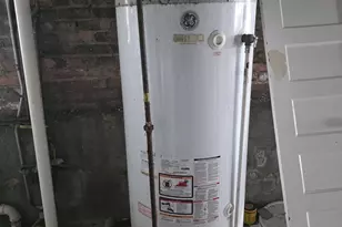 124 E 110th St, Chicago, IL 60628 - Photo 13