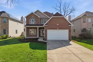 1415 S Addison Ave, Lombard, IL 60148 - Photo 1