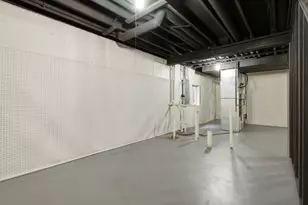 1415 S Addison Ave, Lombard, IL 60148 - Photo 37