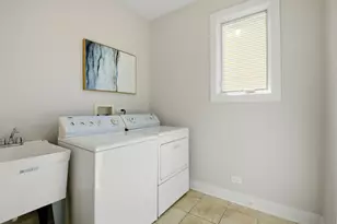 1415 S Addison Ave, Lombard, IL 60148 - Photo 35