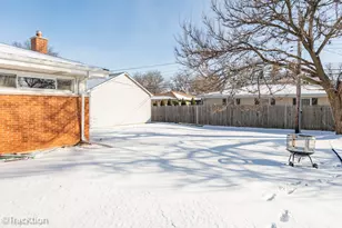 [Address not provided], Darien, IL 60561 - Photo 15