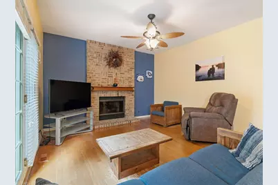 920 Plymouth Court, Algonquin, IL 60102 - Photo 9