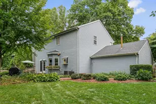 920 Plymouth Ct, Algonquin, IL 60102 - Photo 27