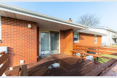 844 S 7th Street, Dekalb, IL 60115 - Photo 17