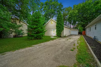 35706 N Benjamin Avenue, Ingleside, IL 60041 - Photo 3