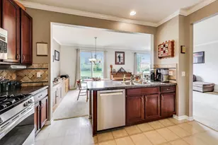 1113 Draper Rd, McHenry, IL 60050 - Photo 7