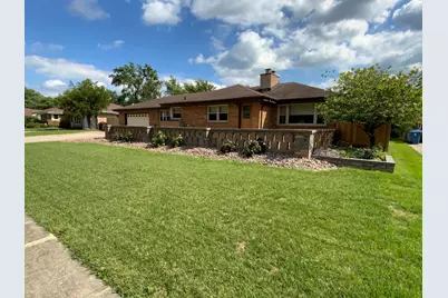 378 Oakwood Drive, Crete, IL 60417 - Photo 11