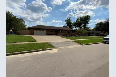 378 Oakwood Drive, Crete, IL 60417 - Photo 13