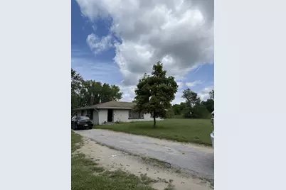 12877 E 2110 Road S, Pembroke Twp, IL 60958 - Photo 1