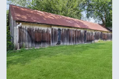 20W561 Army Trail Boulevard, Addison, IL 60101 - Photo 3