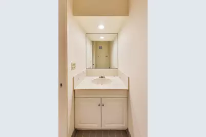 1630 Sheridan Road N #2J, Wilmette, IL 60091 - Photo 15