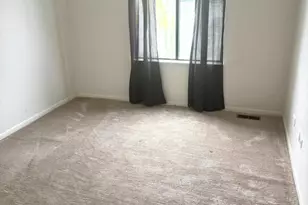 1729 Raintree Ct, Sycamore, IL 60178 - Photo 15