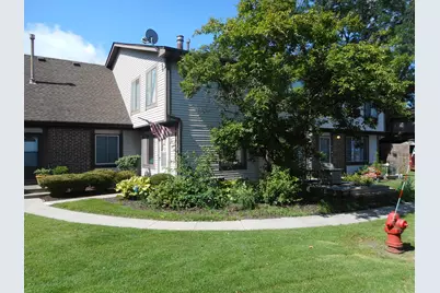 1729 Raintree Court #1729, Sycamore, IL 60178 - Photo 1