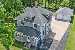 10N874 Rippburger Rd, Elgin, IL 60124 - Photo 1