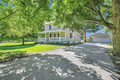 221 E 5th Avenue, Rankin, IL 60960 - Photo 3