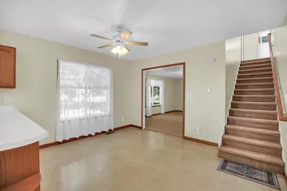 221 E 5th Avenue, Rankin, IL 60960 - Photo 11