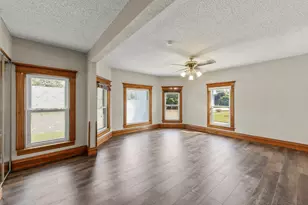 301 N Main St, Herscher, IL 60941 - Photo 15