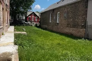 2911 W 25th St, Chicago, IL 60623 - Photo 11