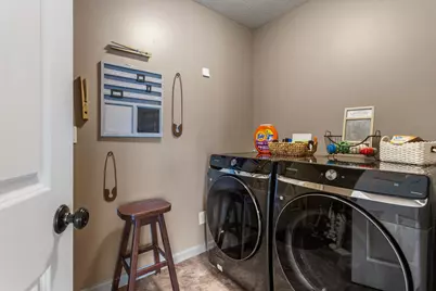 1806 Trails Drive, Urbana, IL 61802 - Photo 17