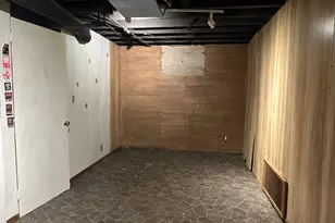 509 N Division Ave, Polo, IL 61064 - Photo 27