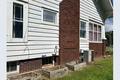 509 N Division Avenue, Polo, IL 61064 - Photo 33