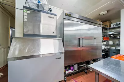 6155 W Fullerton Avenue, Chicago, IL 60639 - Photo 21