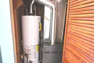 355 Oswego St, Park Forest, IL 60466 - Photo 11