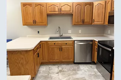 311 W Franklin Street, Princeton, IL 61356 - Photo 7