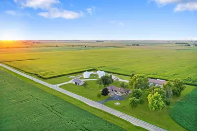 947 N 2nd Road, Dana, IL 61321 - Photo 1