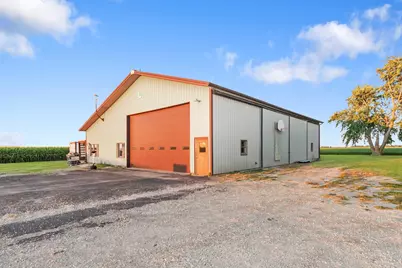 947 N 2nd Road, Dana, IL 61321 - Photo 3