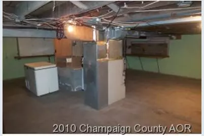 606 E Van Allen Street, Tuscola, IL 61953 - Photo 9