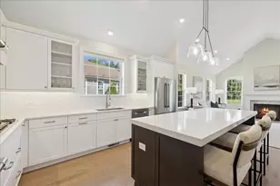 567 Hannah Ln, Hinsdale, IL 60521 - Photo 3