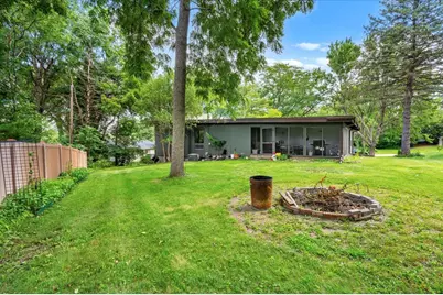 2020 Valley Road, Rockford, IL 61107 - Photo 23