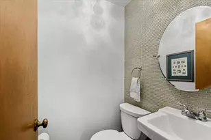 2020 Valley Rd, Rockford, IL 61107 - Photo 11