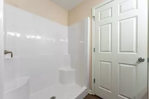 880 Fuller Ln, Belvidere, IL 61008 - Photo 15