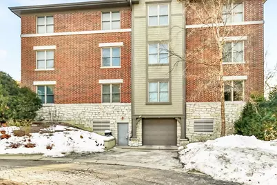 275 E Railroad Avenue #101, Bartlett, IL 60103 - Photo 3