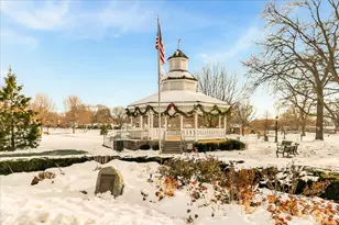 275 E Railroad Ave, Bartlett, IL 60103 - Photo 31