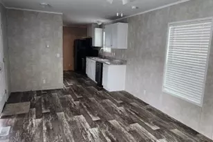 6216 Roger Ln, Hodgkins, IL 60525 - Photo 5