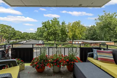 940 Holbrook Road #8B, Homewood, IL 60430 - Photo 3