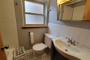 3213 Cuyler Ave, Berwyn, IL 60402 - Photo 21