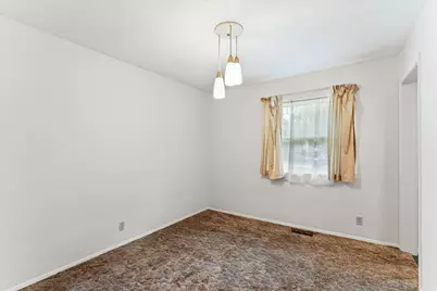 1007 Holiday Drive, Champaign, IL 61821 - Photo 19