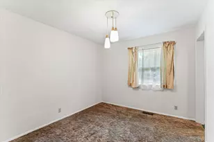 1007 Holiday Dr, Champaign, IL 61821 - Photo 19