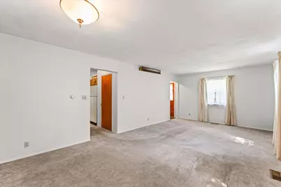 1007 Holiday Drive, Champaign, IL 61821 - Photo 11