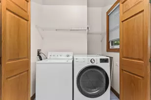 2236 Ridge Ave, Evanston, IL 60201 - Photo 27