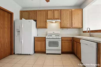 509 Legend Lane, McHenry, IL 60050 - Photo 13