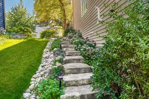 1950 Elmore Ave, Downers Grove, IL 60515 - Photo 57