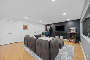 1950 Elmore Ave, Downers Grove, IL 60515 - Photo 41