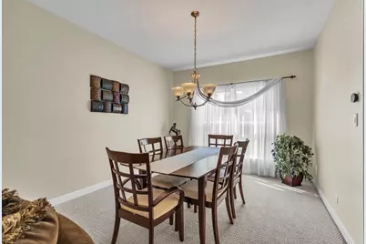 240 Hearthstone Drive, Bartlett, IL 60103 - Photo 13