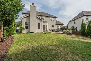 240 Hearthstone Dr, Bartlett, IL 60103 - Photo 31